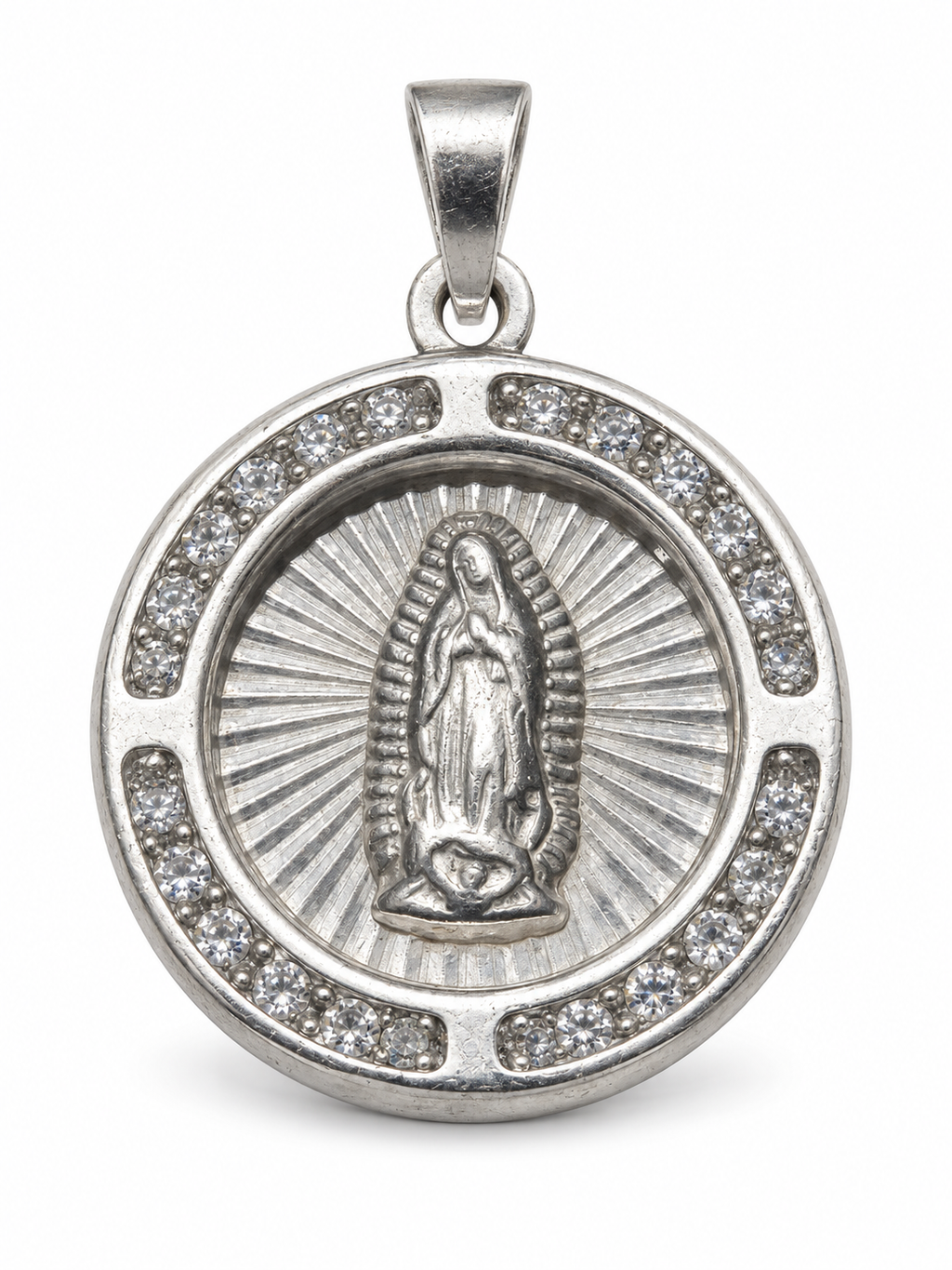 Dije Virgen de Guadalupe Rayos y Destellos — fotografía principal de ALVORA